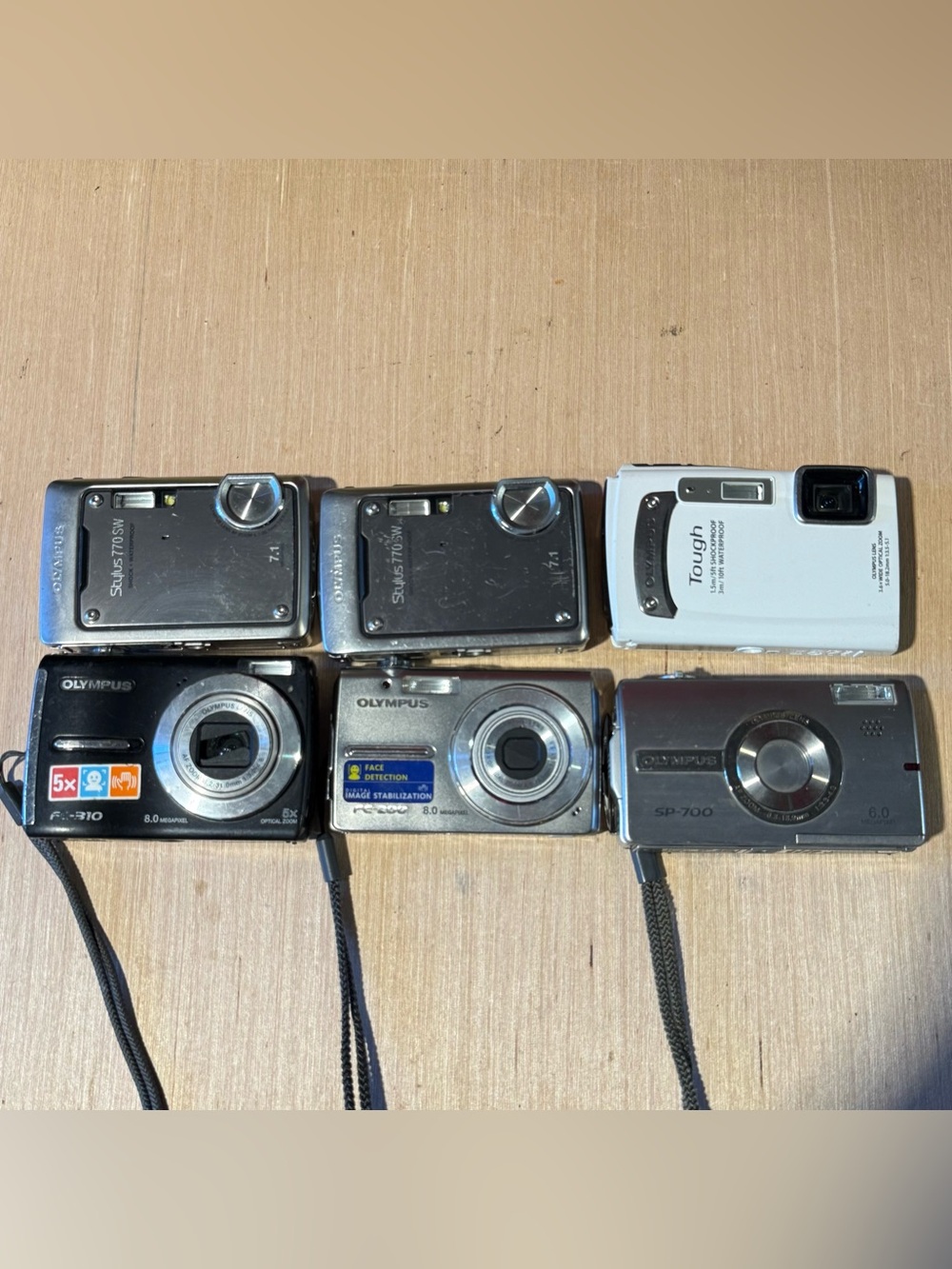Lot of 6 Olympus Digital Cameras BROKEN“Parts/Repair”Buy/Sold As Is Read Info!!